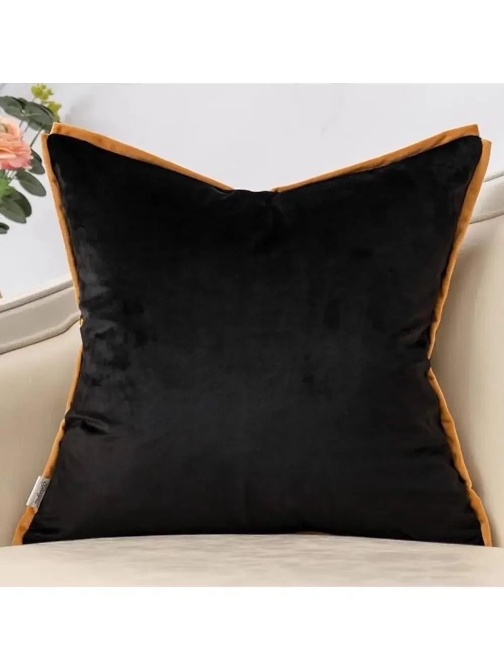🆕 Leopard Print Velvet EURO decorative accent pillow cover in 2 18” x 18” animal